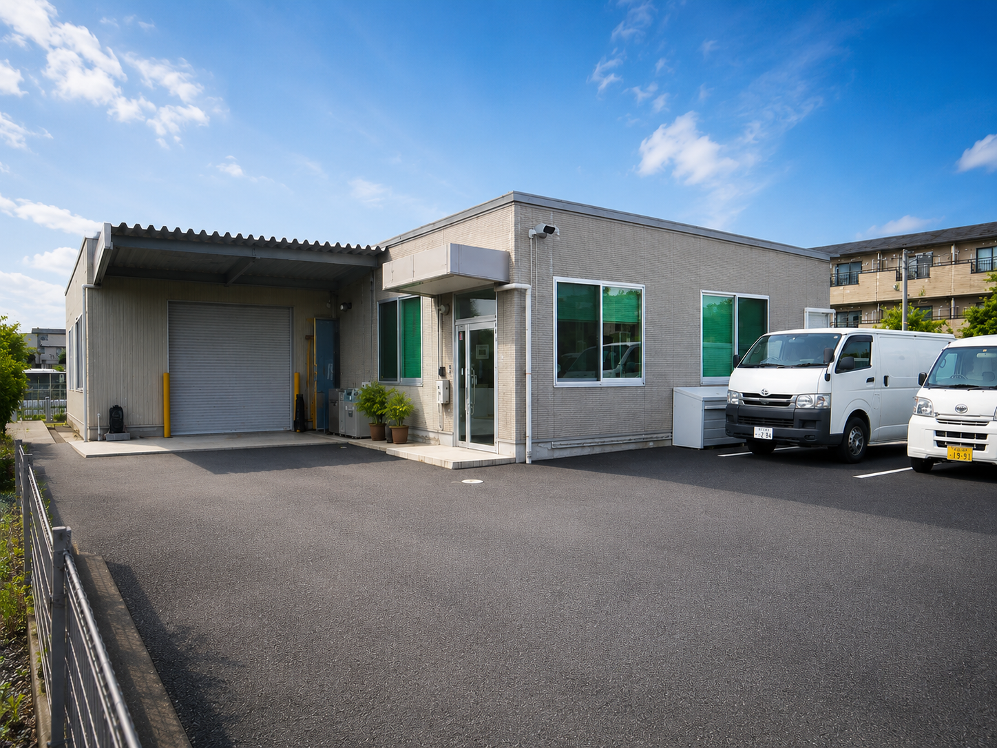 株式会社メモリーの社屋外観